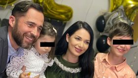 „Deea, eu și ei” Dinu Maxer a făcut anunțul, la aproape un an de la divorț! Artistul este extrem de fericit